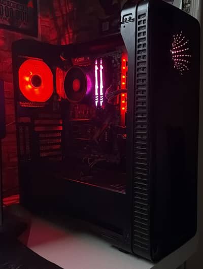 كمبيوتر جيمنج بمعالج Ryzen 5 4650G و16Gb Ram شامل جميع متطلبات الشتغيل