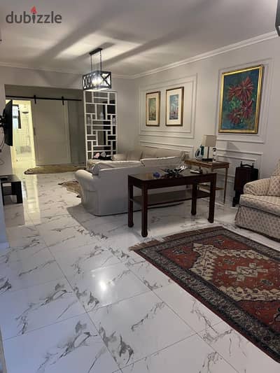 شقة ارضي بجاردن للبيع بسعر خيالي مساحة 256م بأقل سعر للمتر elshiekh zayed كومبوند بيفرلي هيلز Beverly Hills