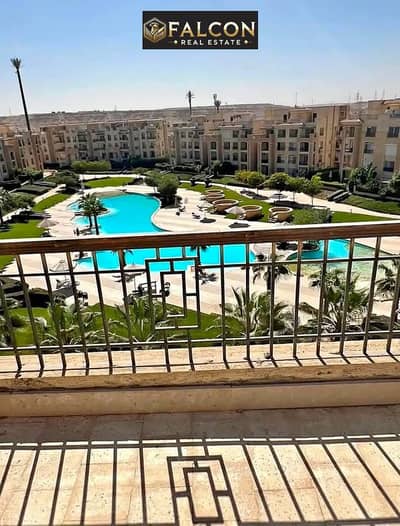بينتهاوس [كورنر] اطلاله مباشره MEGA POOL كل الغرف بفيو استلام فوري في كمبوند ستون ريزيدنس Stone Residence التجمع الخامس بالقرب من قطاميه هايتس و مارك