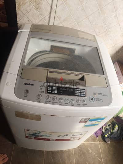 غسالة LG TurboDrum Top Load Washing Machine 13 كجم للبيع