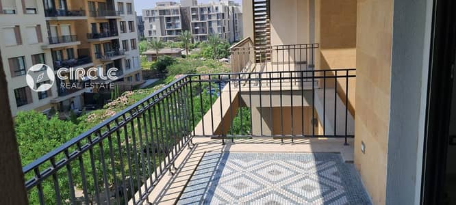 شقة ١٥٢م تشطيب كامل بالمطبخ والتكييفات للإيجار في كمبوند إيستاون سوديك Eastown التجمع الخامس القاهرة الجديدة مباشرة على شارع التسعين بجوار ال AUC