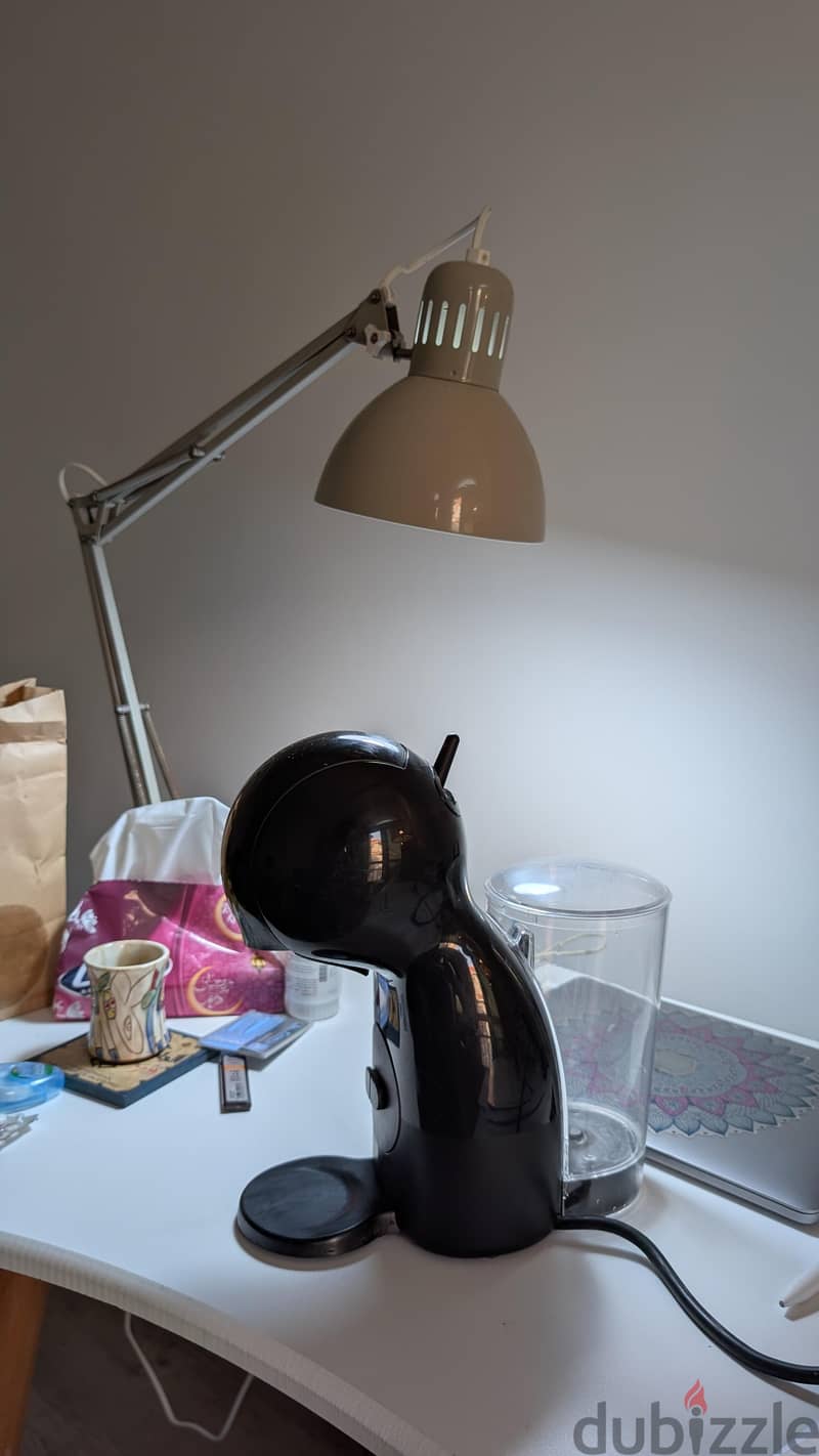 Dolce Gusto Coffee Machine 1