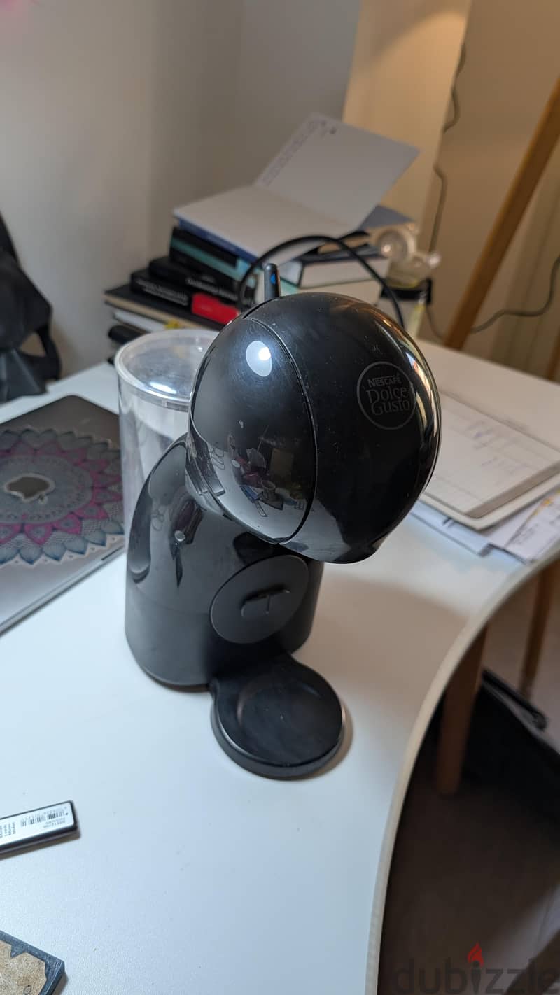 Dolce Gusto Coffee Machine 2