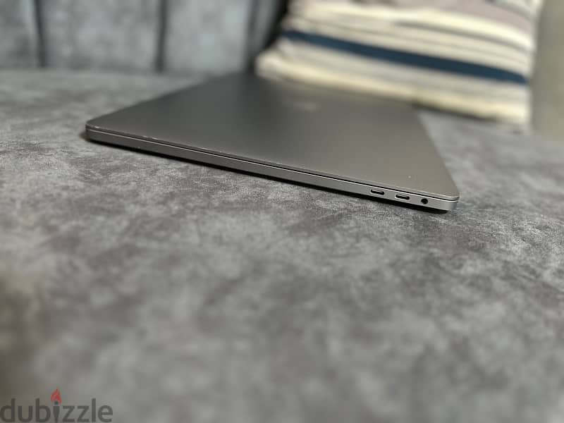 MacBook Pro16inch 2019 3