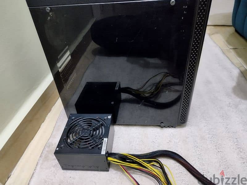 case thermaltake +600W power supply 8