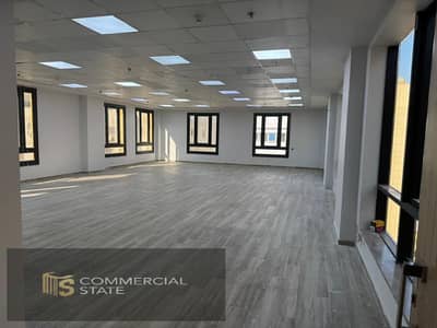 Finished Office at Golden Plaza 200m for Rent -New Cairo