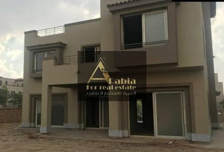 An exceptional semi-finished villa in PK1
