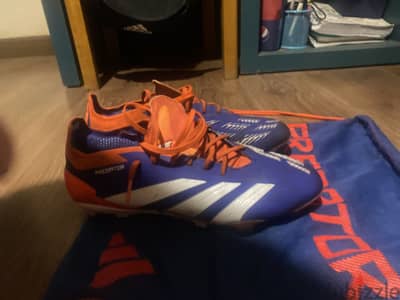 Adidas predator