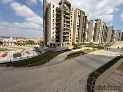شقة دور عاشر للبيع متشطبة تكملة اقساط بفيو مباشر على زيد بارك في كمبوند زيد ويست - الشيخ زايد | ZED West