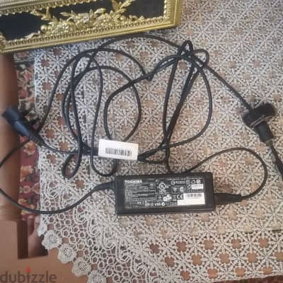 شاحن لاب توب توشيبا اصلي