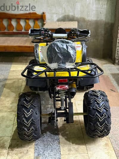 يلا بينا نصيف باجمل بيتش باجي كواي 200  cc  للقري السياحيه والكموند