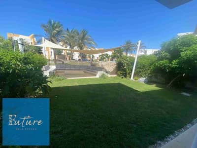 Dwelling chalet, a great deal for sale in Seashell, North Coast, Sidi Abdel Rahman. It has 3 bedrooms, very prime location, fully north-facing, and just steps away from the lagoon.