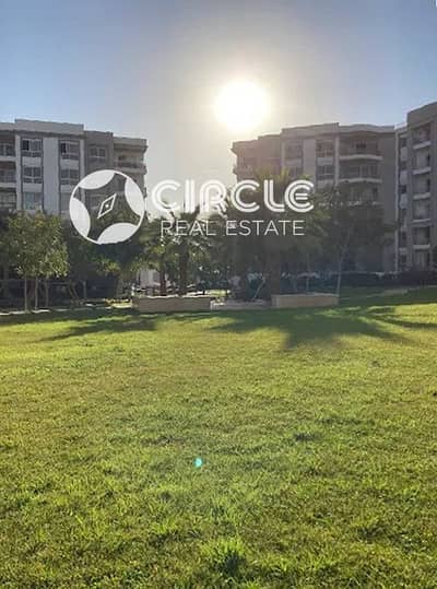 Private Garden 145m Apartment For Sale In Hyde Park 5th Settlement New Cairo