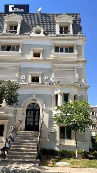 فيلا 300 متر بموقع خيالي و سعر خاص للبيع في كمبوند ماونتن فيو هايد بارك - القاهرة الجديدة