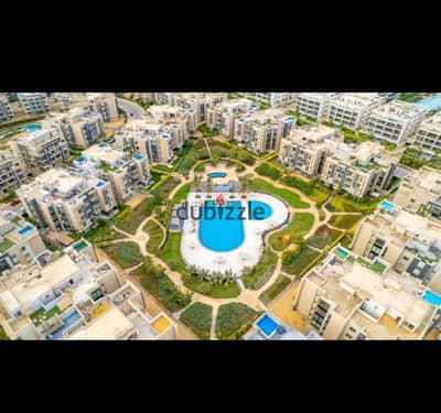بنتهاوس بروف لقطه للبيع استلام فورى ببرايم لوكيشن فى كمبوند جالريا مون فالى