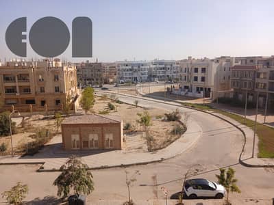 At a very special price, an apartment for sale in a prime location in Al Nakheel Compound – a prime location