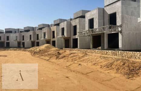 فيلا ٤٨٤م للبيع بدون أوفر بمشروع ستيت لوکیشن مميز