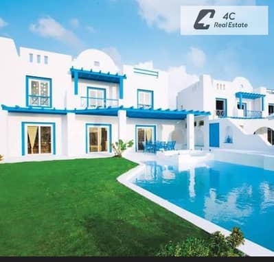 توين هاوس  بمساحة ١٧٠ مترًا مربعًا full sea view للبيع بأقل من سعر السوق على بُعد خطوات من الشاطئ، في موقع متميز جدًا في ماونتن فيو رأس الحكمة