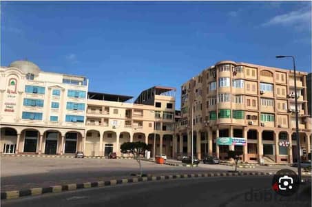 شقة استلام فوري  في قلب المركزية على الشارع الرئيسي مباشرة في قلب كل الخدمات والمرافق بحري صريح للتهوية الممتازة  مساحة ١٦٠ م بتقسيمة مميزة وعملية.  الدور الثاني علوي ⏳ مهلة سداد تصل إلى 8 شهور لفترة محدودة فرصة سكن مميزة أو استثمار مضمون موقع نادر وسهل