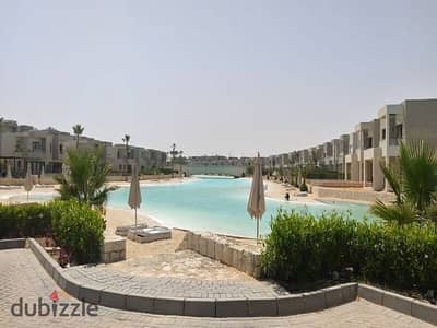 شالية متشطب بالتكيفات في الساحل الشمالي من ازها - Azha North Coast