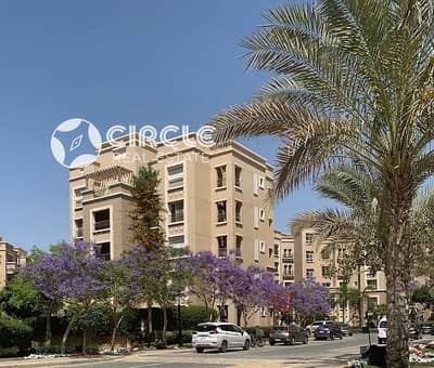 تشطيب الترا لوكس بالمطبخ والتكييفات شقة ٢٣٠م للبيع في كمبوند قطامية بلازا Katameya Plaza القاهرة الجديدة New Cairo