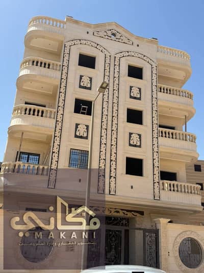 فرصه قويه للسكن او للاستثمار شقه170م تانى نمره من طريق السويس