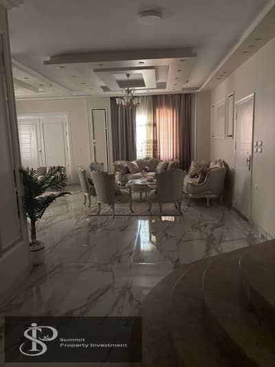 دوبلكس للبيع في الحي اليوناني مجاورة 81 دور اضي واول مساحة 460 متر العاشر من رمضان