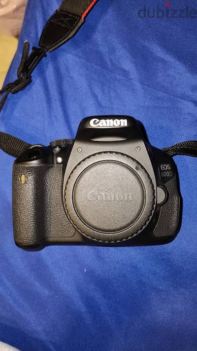 CANON EOS 600D