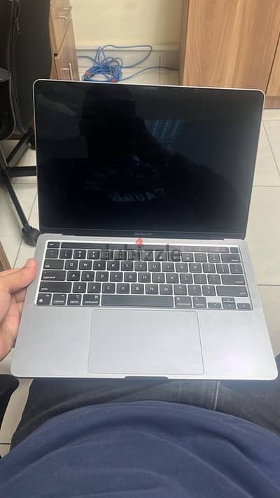 Macbook pro 13-inch M1