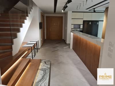 Townhouse للبيع في وودد فيل -بالم هيلز باقل سعر لسرعة البيع متشطب بالمطبخ والأجهزة 6 أكتوبر 6 October