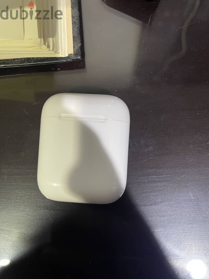 Airpods gen 2 used needs to battery replace 2