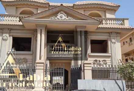 semi-finished villa for sale in prime Bright City