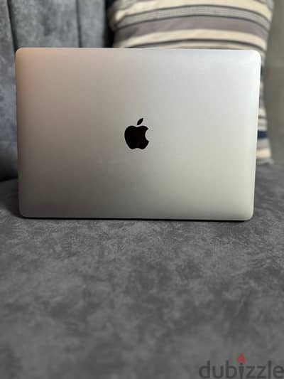 MacBook Air m1 16ram