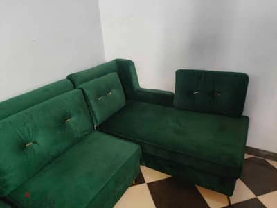 ركنه مكونه من ٤ قطع