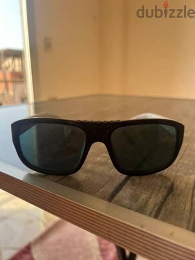 louis vuitton sunglasses authentic unisex black and white