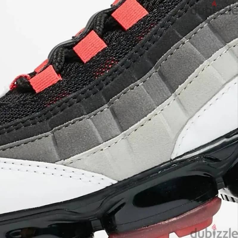 كوتشي Nike 4