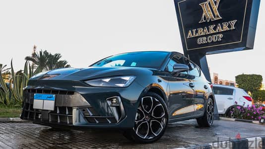 كوبرا ليون 2025 سيات - ليون كوبرا  2025   16000  km