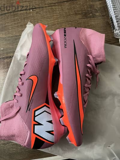 Nike football boots size 47.5
