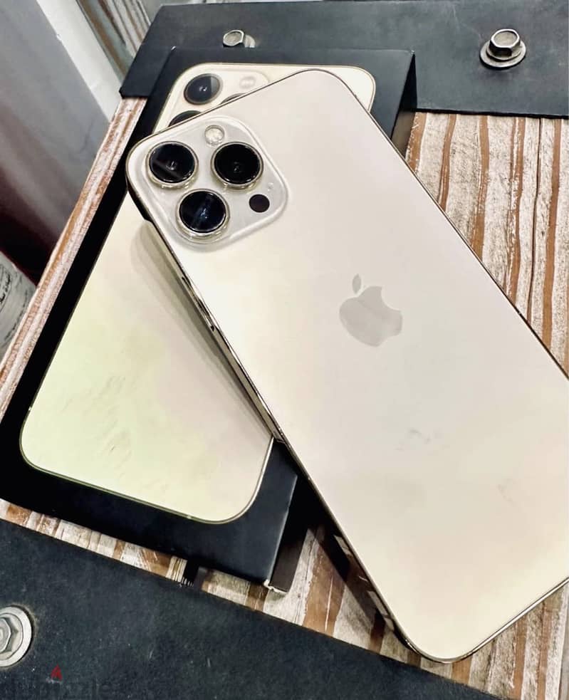 iPhone 13 pro max 4