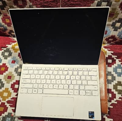 laptop dell xps 13 910 لابتوب ديل