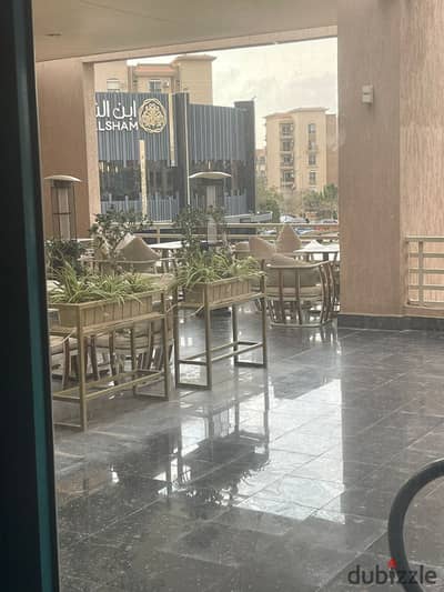 محل بالفوت كورت بالسوق الشرقي الجديد بالرحاب بموقع مميز