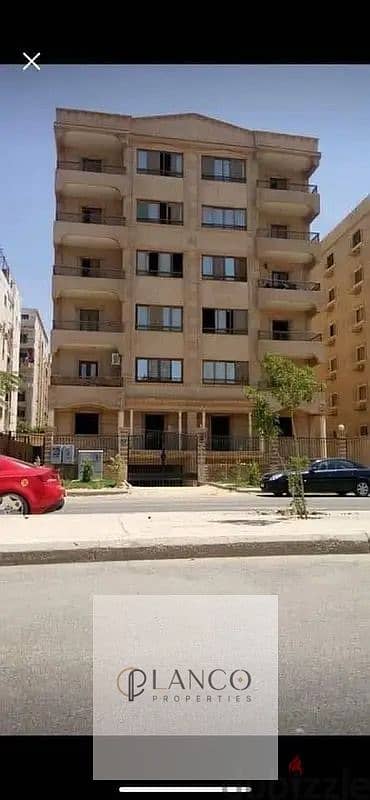 170m Apartment in Small Investor - Steps from Espana Plaza