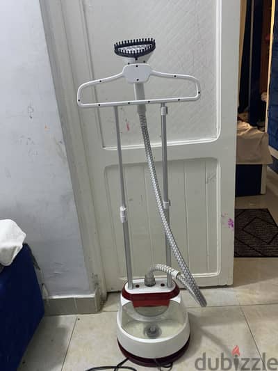 مكواه بخار ستاند 1700 Home وات موديل GD600 بحاله ممتازه