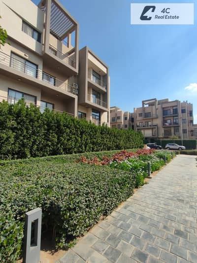 شقة  مودرن بفيو رائع للإيجار في كمبوند  فيفت سكوير مراسم مون ريزيدنس  Marasem Fifth Square – فيو كلوب هاوس وتشطيب سوبر لوكس