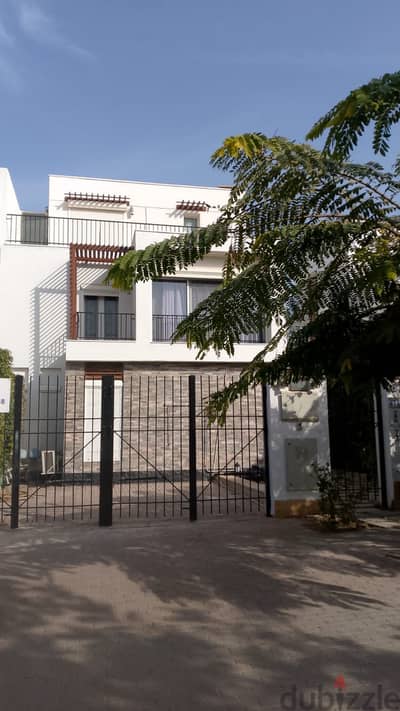 5 Bedrooms 450 sq.M Townhouse for sale 36,000,000 EGP in Beverly Hills Compound, Sheikh Zayed