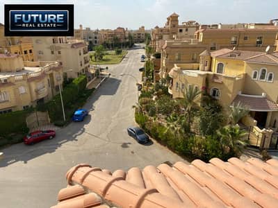 بنتهاوس 180 م + 180 م رووف في المجاورة الخامسة غرب سوميد في أكتوبر