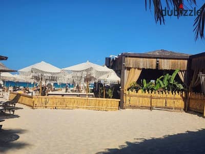 شاليه   متشطب بالكامل بفيو مباشر على لاجوونز  للبيع في  "كالي كوست" (Cali Coast)، رأس الحكمة الكيلو  193