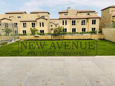 Very prime location overlooking landscape  - lowest Price - Fully finished top quality with elevator - Twin house Classic La Vista City Parcel 4 -