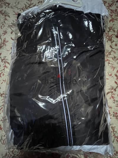 ترنج Training suit بشكل شيك