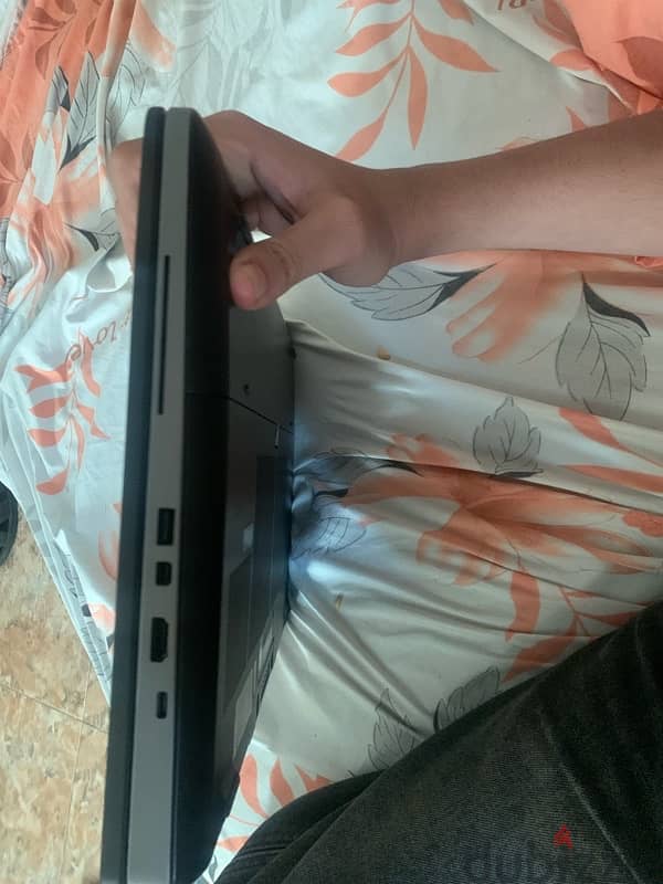 dell precision 7720 1
